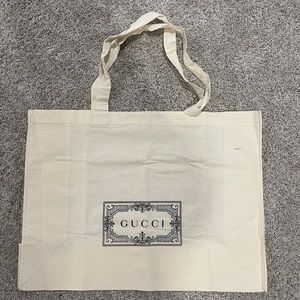Gucci tote bag